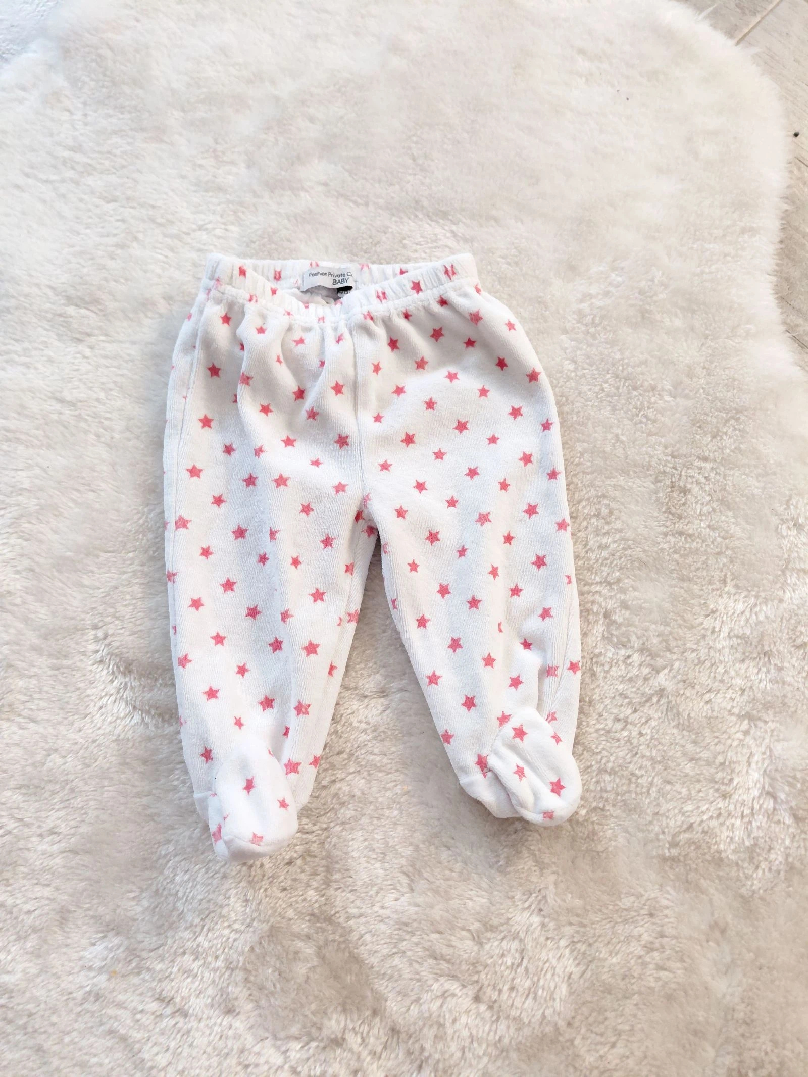 Pantalon avec pieds intégrés en velours 3 mois